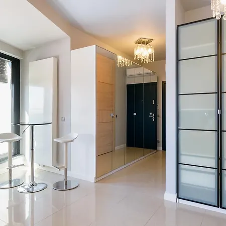 Apartament Lauren - Centrum Polwiejska Poznań