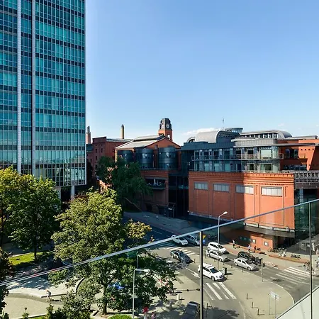 Lauren - Centrum Polwiejska Poznań